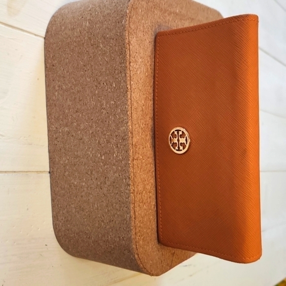 TORY Burch Sunglasses/ Eyeglasses Case Orange with Gold TB Logo - Picture 2 of 5